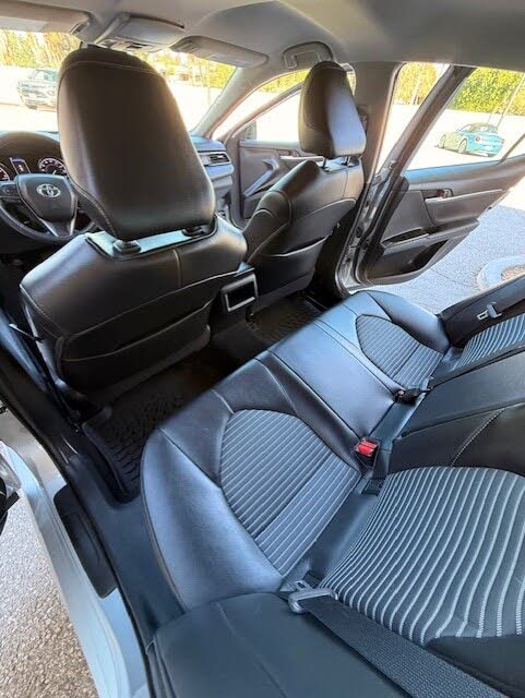 2021 Toyota Camry SE FWD