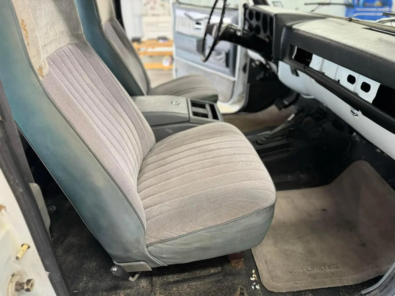 1985 Chevrolet Blazer 2dr Wagon K10 Utility HT 4WD