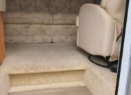 2002 Winnebago Adventurer, W22