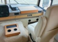 2002 Winnebago Adventurer, W22