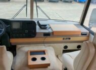 2002 Winnebago Adventurer, W22