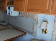 2002 Winnebago Adventurer, W22