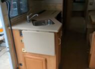 2002 Winnebago Adventurer, W22